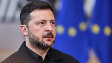 Mujer muerta en ataque ruso en Járkov… Mujer muerta en ataque ruso en Járkov…